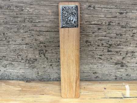 Bookmark - wood and metal Online now