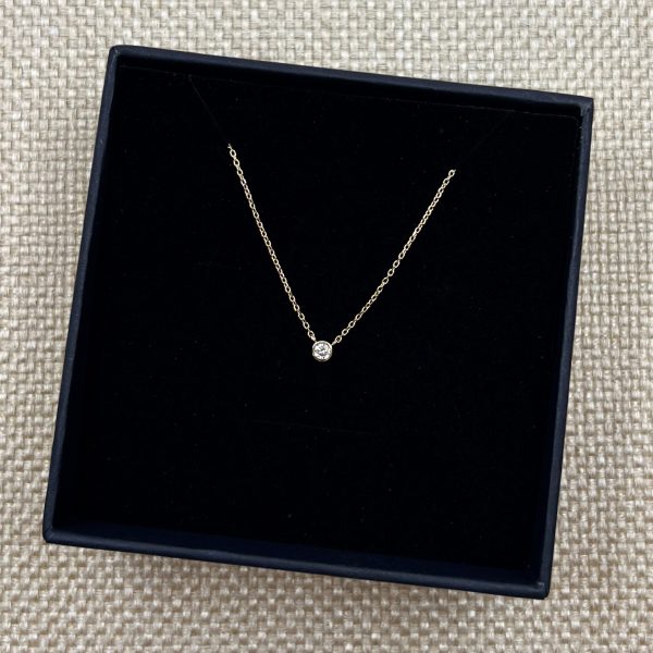 Diamond Solitaire Necklace For Discount